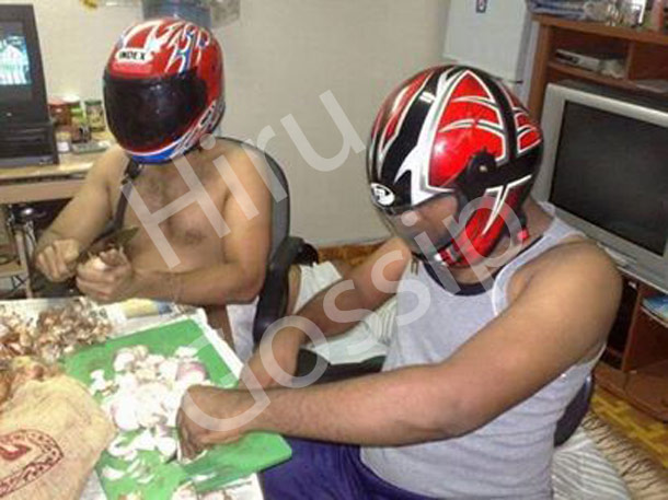 Helmet4.jpg
