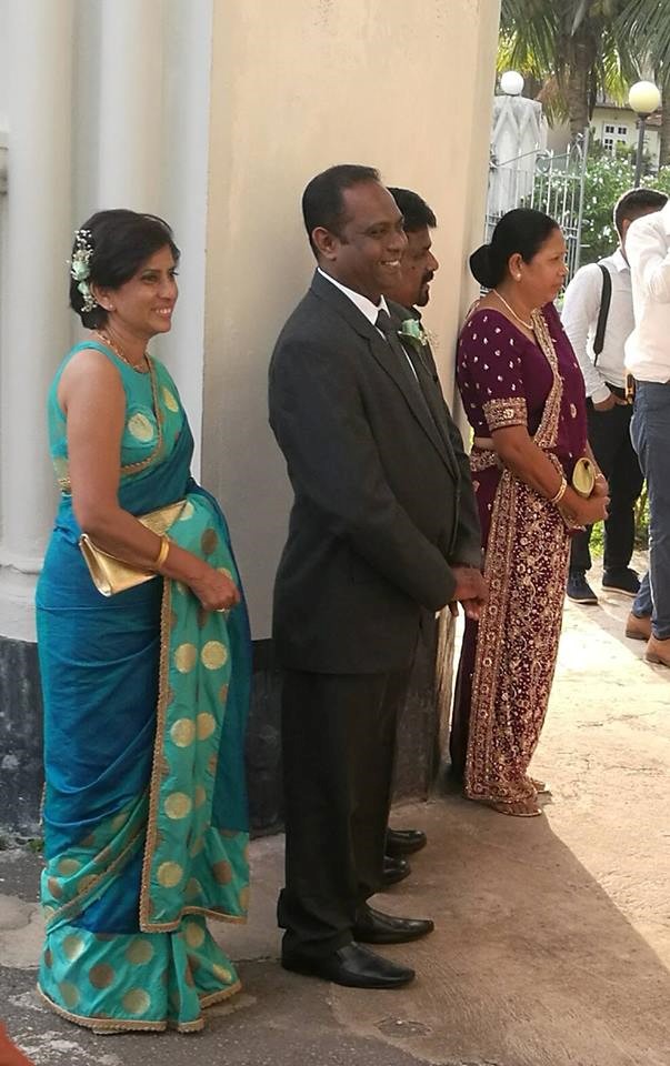  Photos Anura 