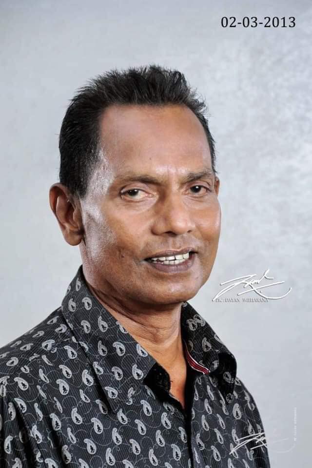 අද නිහඬවම අප හැර යන, පෙම් ගීතය ! ඔබ නික්ම ගියද, ශේෂ කළ මතක සදා අප ...