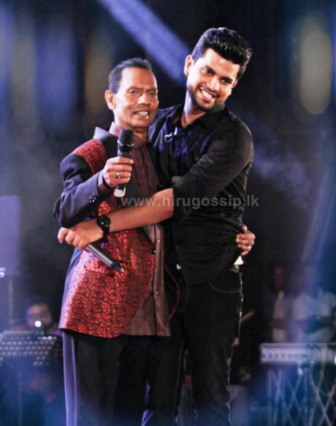 මගේම තාත්තා නොවුනත් මට කිසිම දවසක එහෙම වෙනසක් දැනෙන්න නොදී පුදුම ආදරෙන් ...