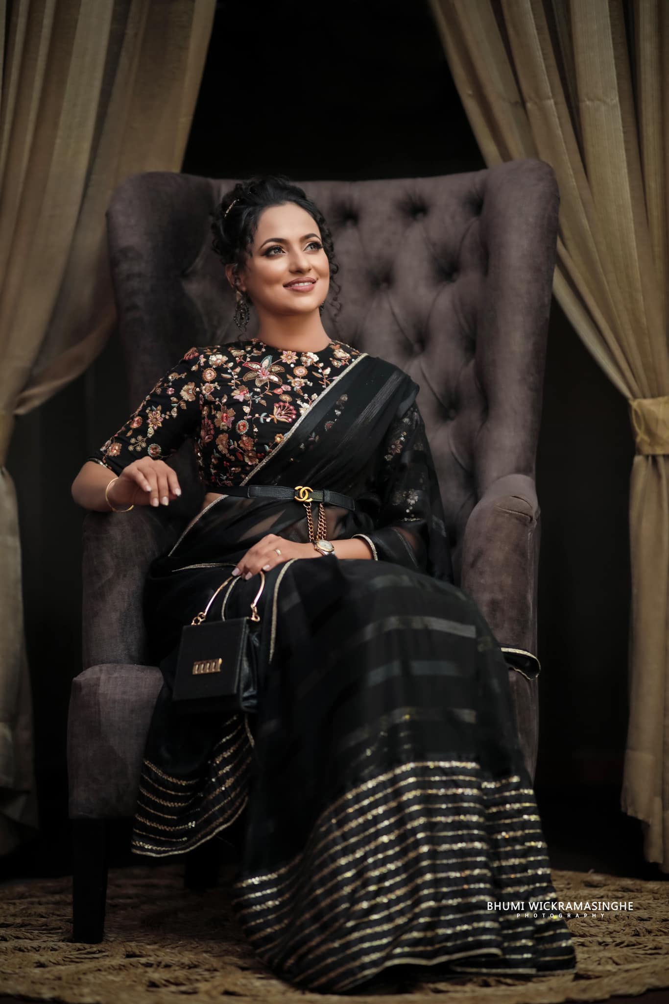 "60 දශකයේ ජීවත් වුණු රාජිණී මදිරාක්ෂි වුණා..." පැරණි සිනමා නිළියකගේ