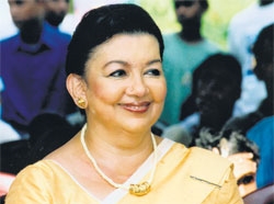 1392-shiranthi-appears-before-precifac898102171.jpg